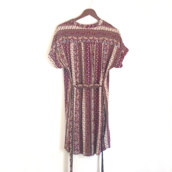 F21 Belted Patterned Shift Dress - Picture 6 of 7